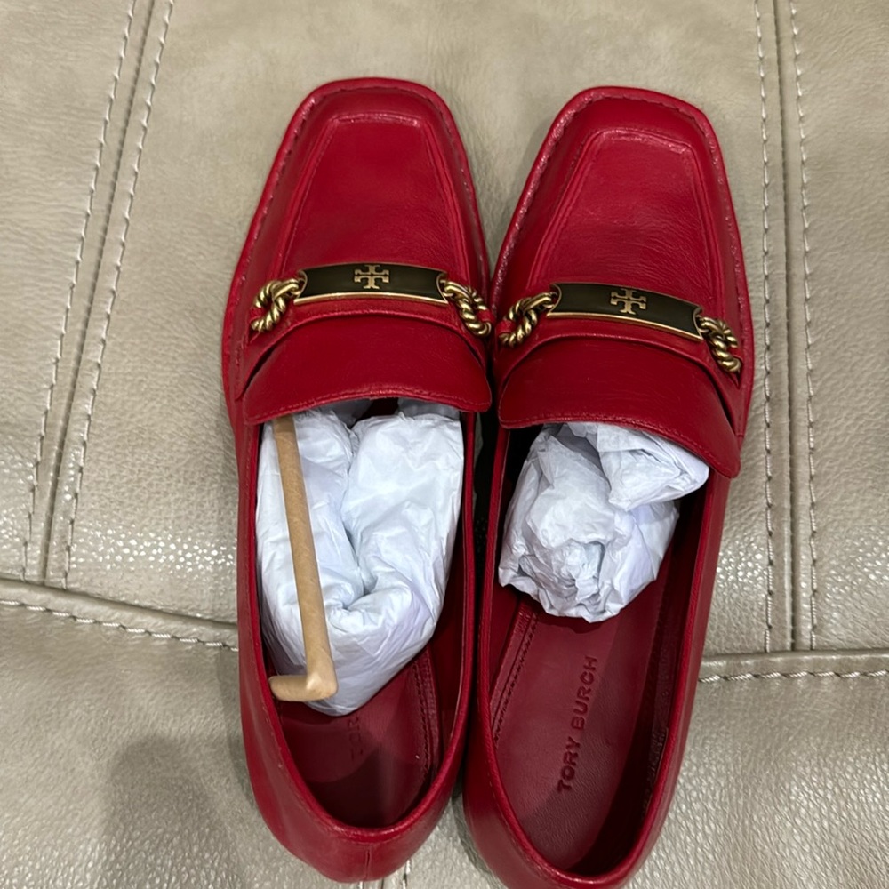 *Authentic* Tory Burch Perrine Square Toe Loafer in Red